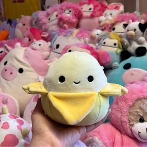 5' junie the banana squishmallow